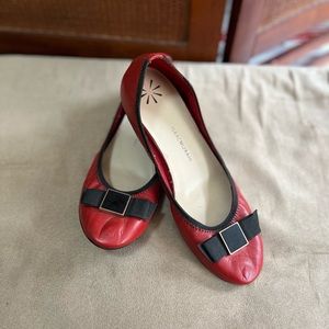 Isaac Mizrahi Medium Width Casual Flats